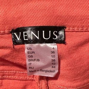 Venus size 4 non stretch